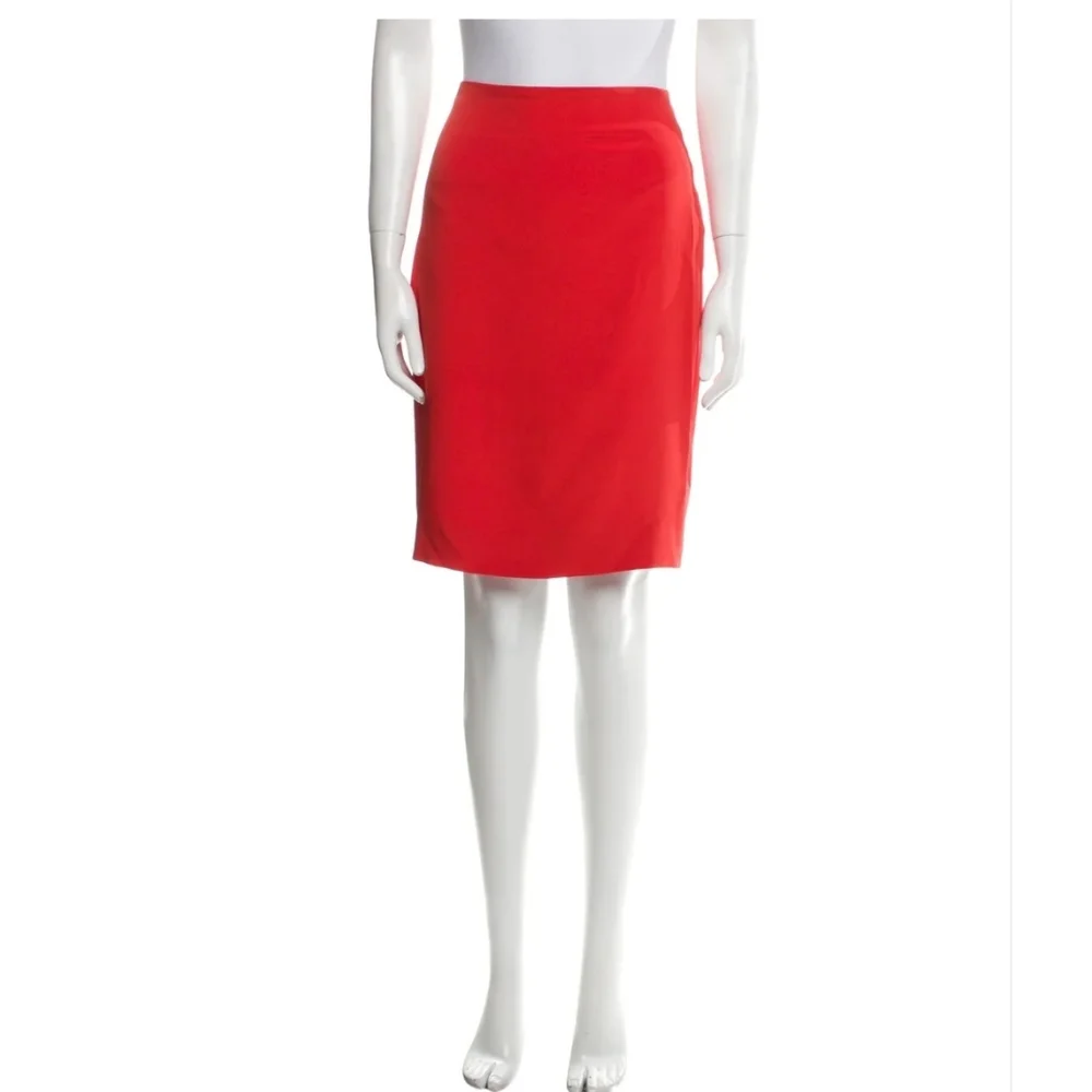 AKRIS Elegant Red Women's Skirt Like NEW.